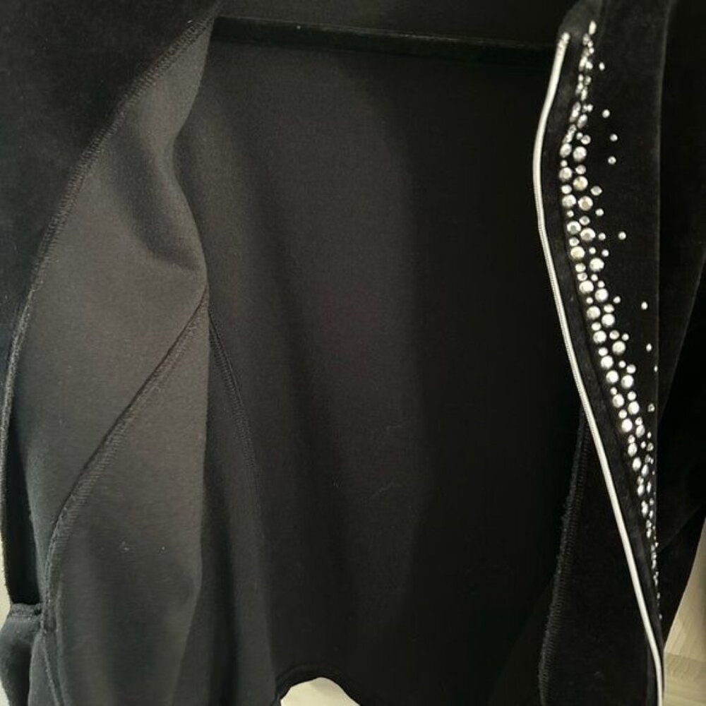 Zenergy by Chico’s Black Velvety Rhinestone Full Zip Jacket, Sz 1 - Picture 15 of 15